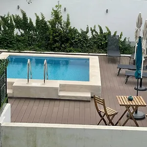 Saldanha Pool & Garden 3* Lisboa