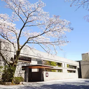 https://hoshino-resorts-kai.kanagawa-hotels.com